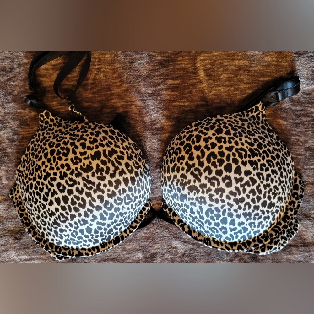 Victoria's Secret Bombshell Plunge Bra